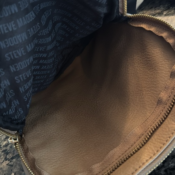 Steve Madden tan leather crossbody EUC - Picture 9 of 14